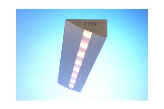 Afb. Radiant Shard undercabinet